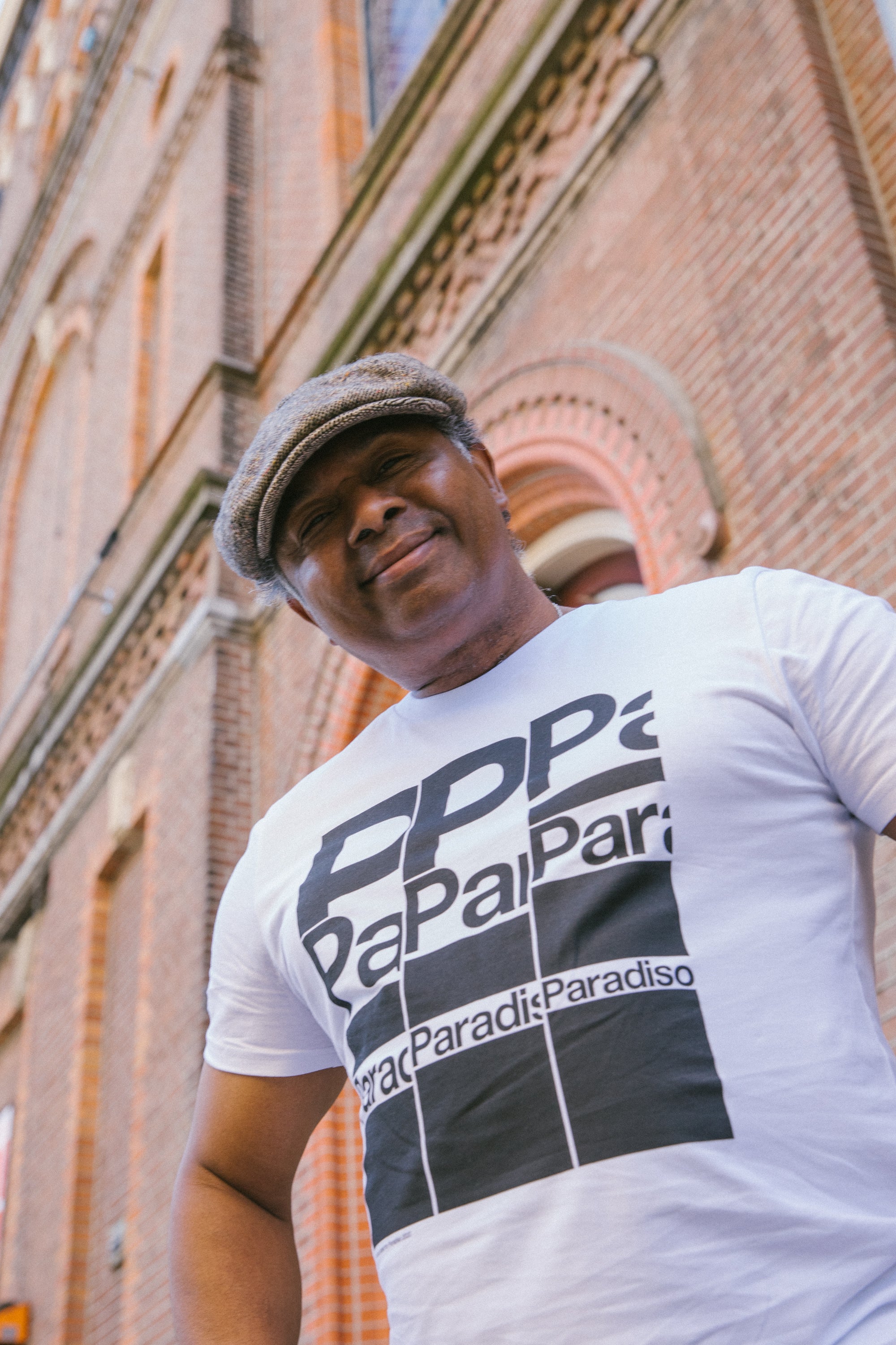 Experimental Jetset • Zoom Out